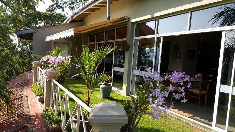Albatross Boutique Villa Канді Екстер'єр фото